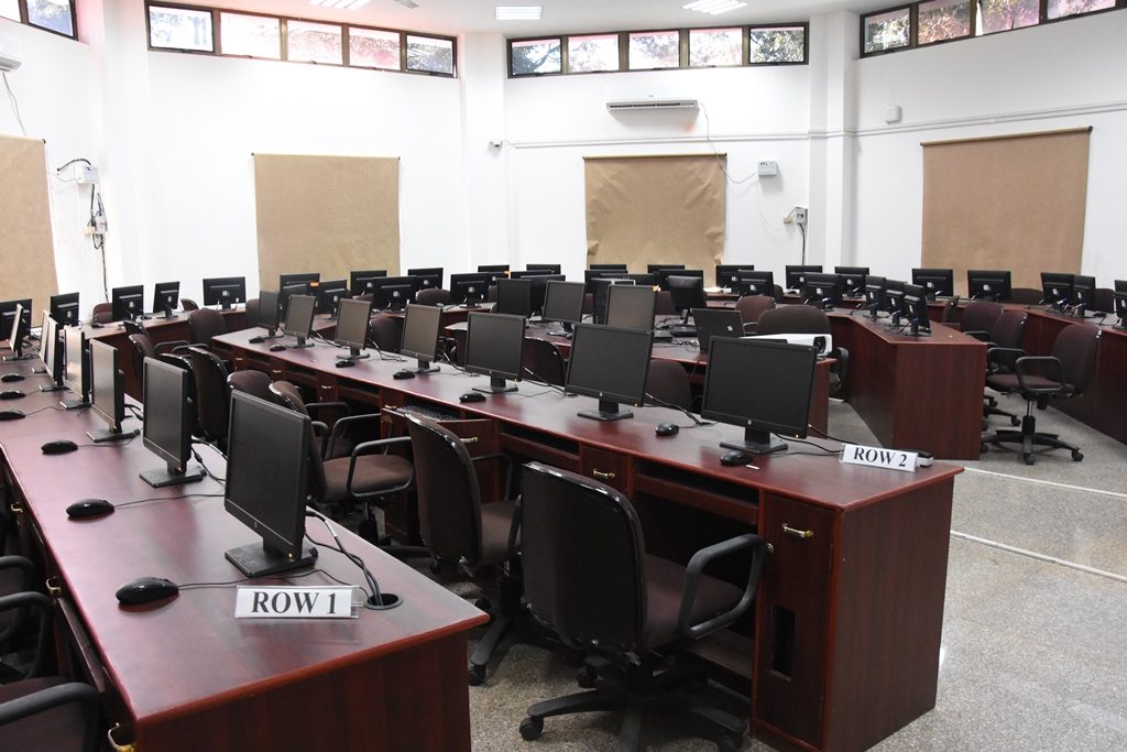 Photograph of DFL Lab